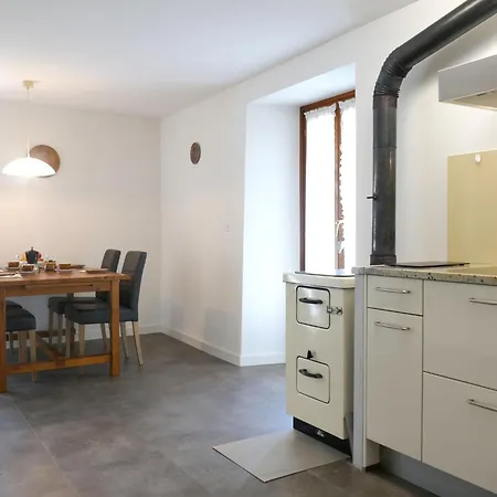 Nyaraló Casa Calanca By Interhome